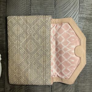Stella & Dot Metallic Woven Clutch ✨ Blush & Gold